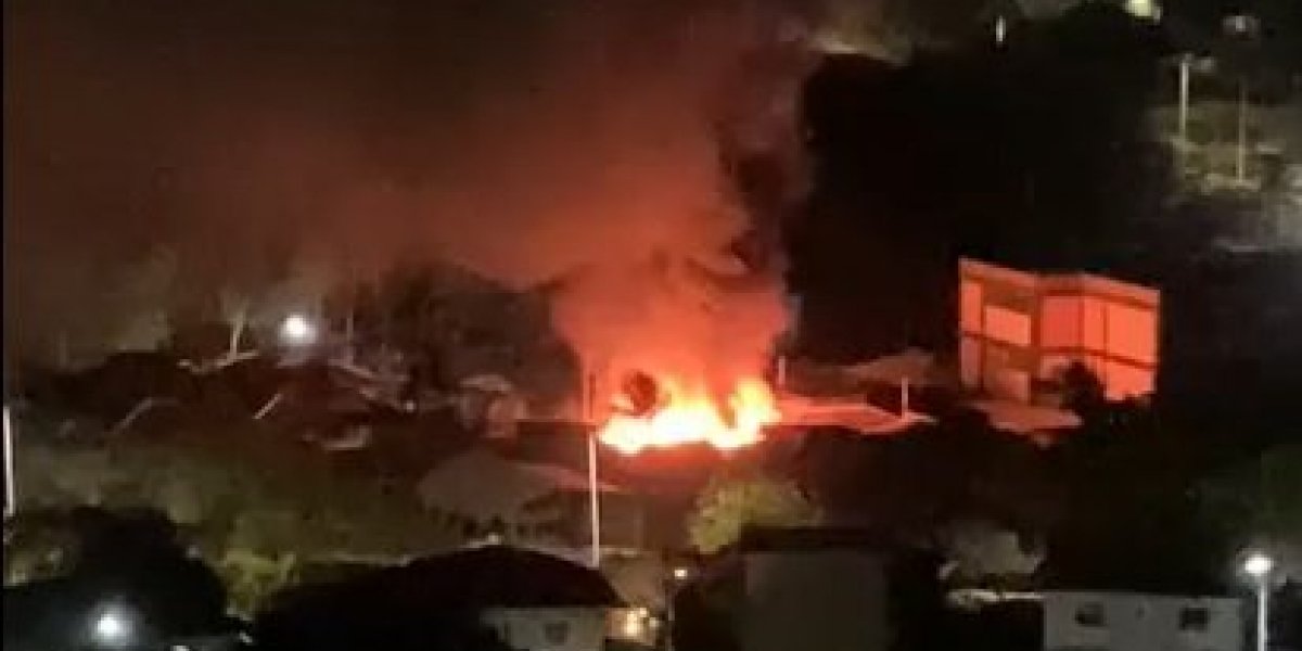 Incêndio atinge Escola Pan Americana no bairro de Patamares, em Salvador; vídeo