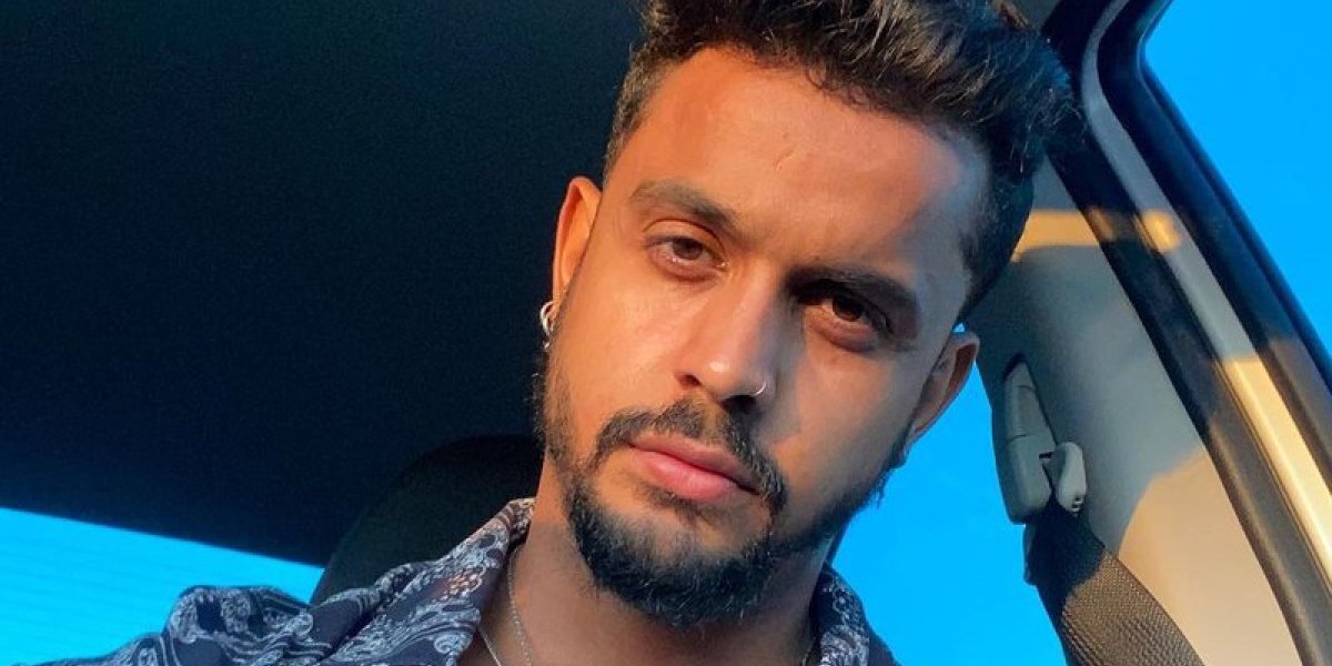 Cantor Lincoln Sena é internado em estado grave em Salvador