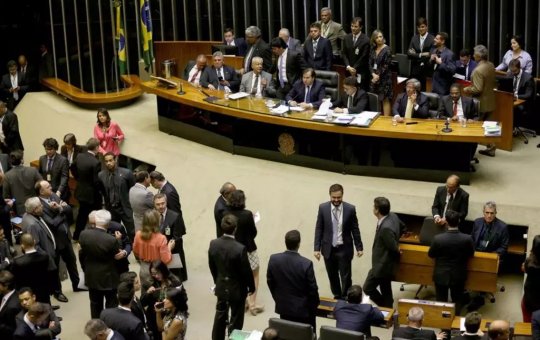 Federação entre PP e União Brasil deve sair na próxima semana, diz jornal