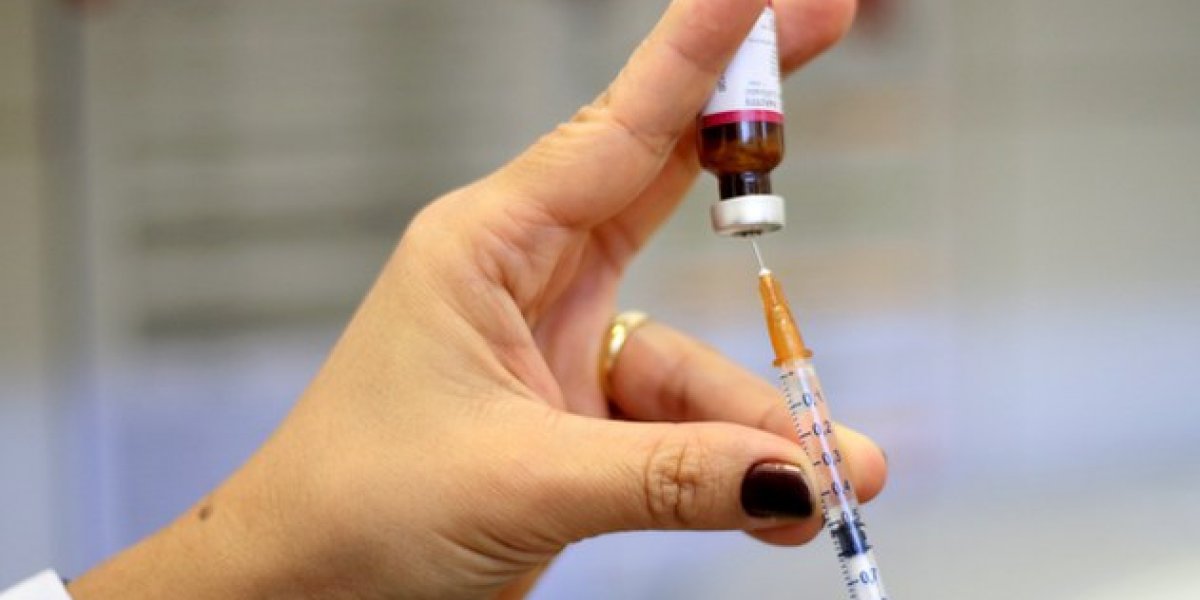 Prefeitura inicia imunização com vacina bivalente nesta segunda (27)