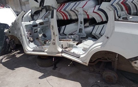 Procurado em MG é preso dentro de galpão usado para desmanche em Camaçari