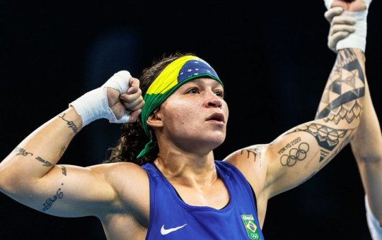 Baianos Bia Ferreira e Keno Marley são campeões do torneio de boxe de Strandja