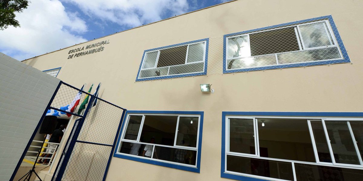 Aulas em escolas municipais de Pernambués seguem suspensas após tiroteios