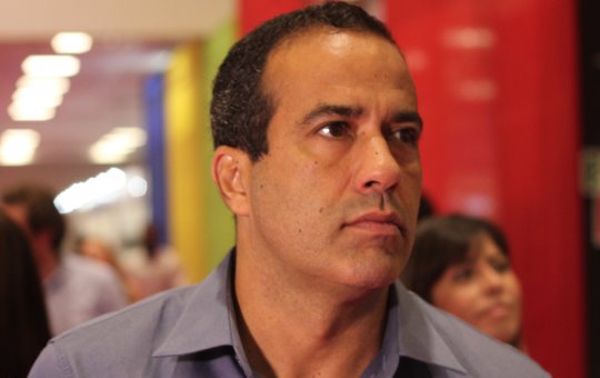 Bruno Reis relembra infância difícil: "A vida ensina muito"