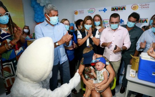 Vacina Bahia: governo estadual lança campanha para incentivar imunização