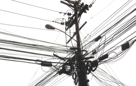 Queda de energia atinge bairro nobre de Salvador; apagão durou 2 horas