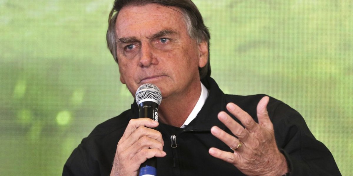 Bolsonaro tentou trazer joias avaliadas em R$16,5 mi ilegalmente para o Brasil