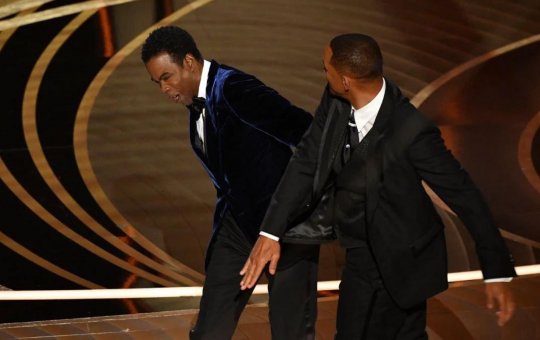 "Só queria ver o Will Smith ser chicoteado", dispara Chris Rock em show de humor