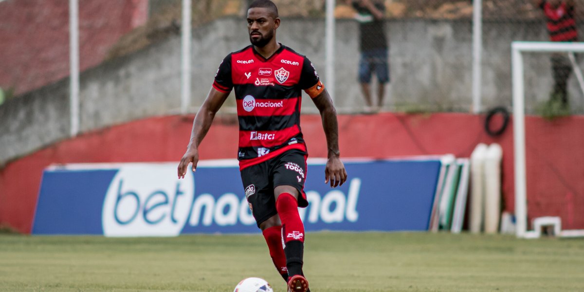 Já eliminado, Vitória vence o Ceará pela Copa do Nordeste