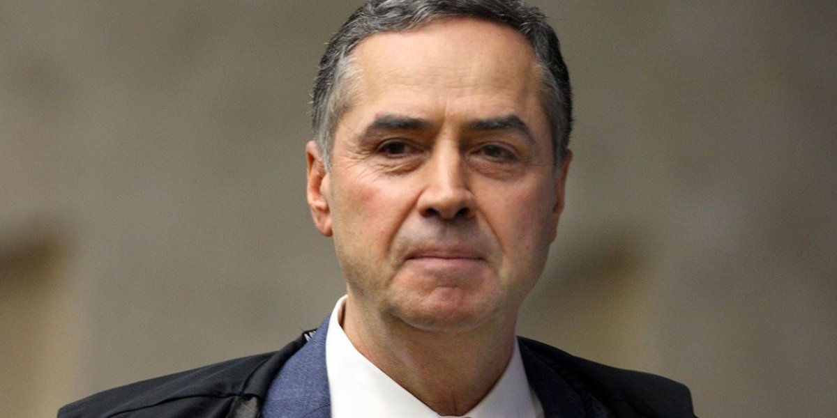 Barroso é internado em Brasília após complicações de cirurgia