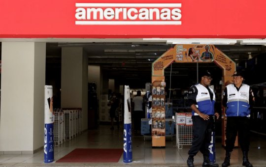 Justiça suspende pagamento a 1,3 mil credores das Lojas Americanas