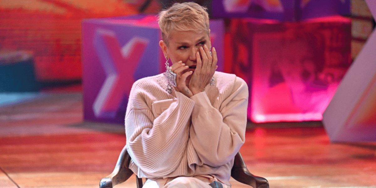 Após revelar interesse em casa de swing, Xuxa recebe convite oficial