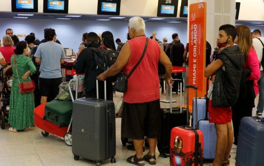 Governo tem plano para venda de passagem aérea a R$ 200, diz Márcio França
