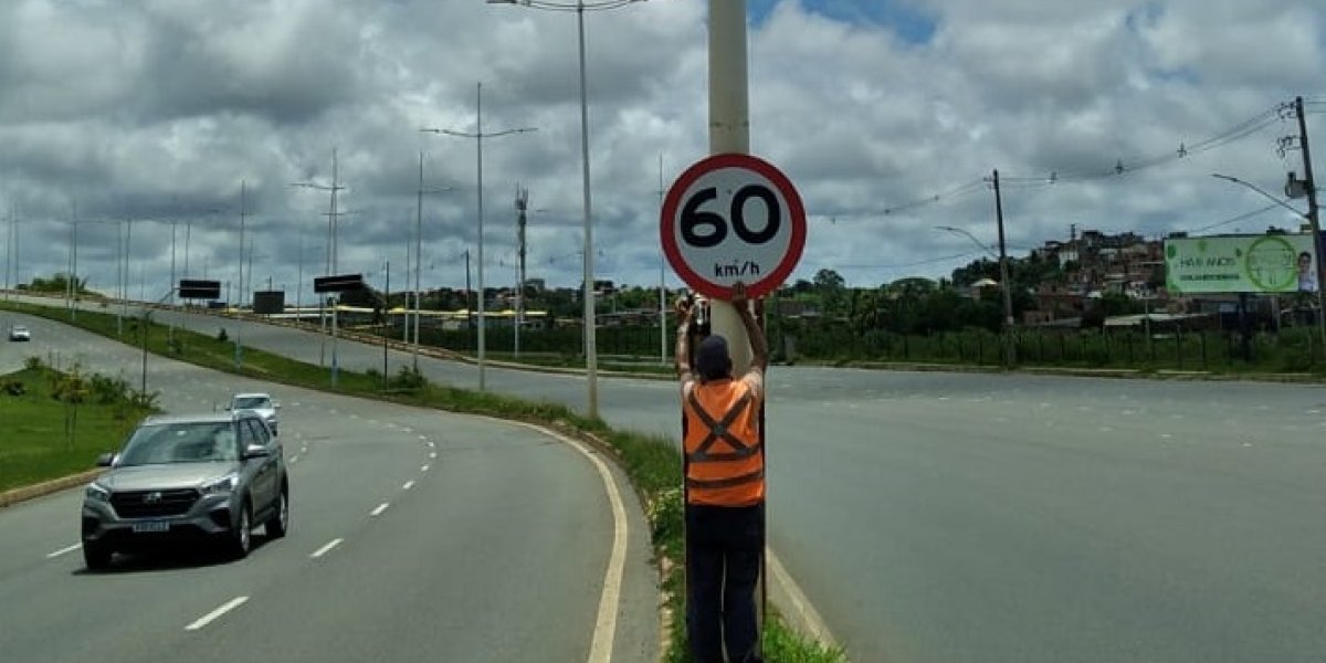 Velocidade máxima nas avenidas Orlando Gomes e Pinto de Aguiar cai para 60 km/h