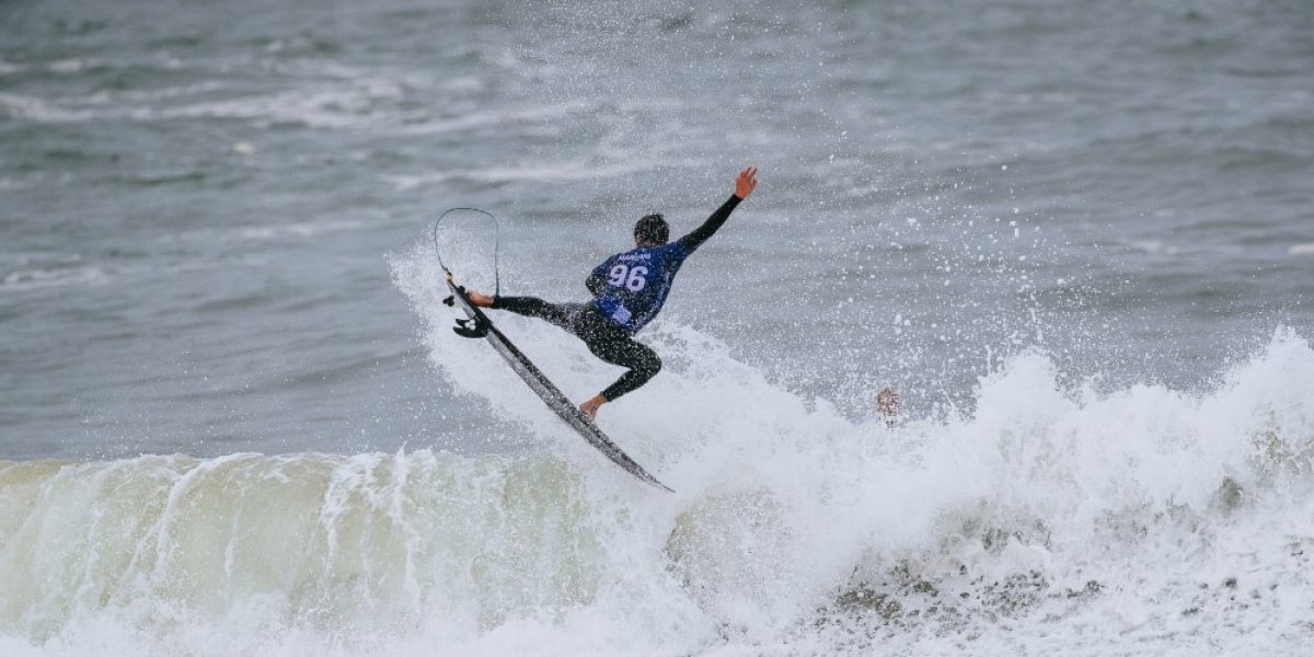 Três brasileiros avançam na WSL Peniche; Italo Ferreira e Medina são eliminados