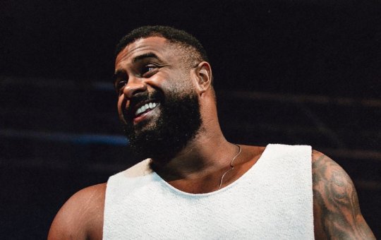 Baco Exu do Blues assume lugar de cantora internacional no Lollapalooza