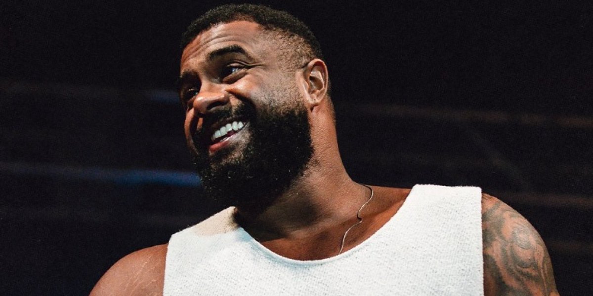 Baco Exu do Blues assume lugar de cantora internacional no Lollapalooza