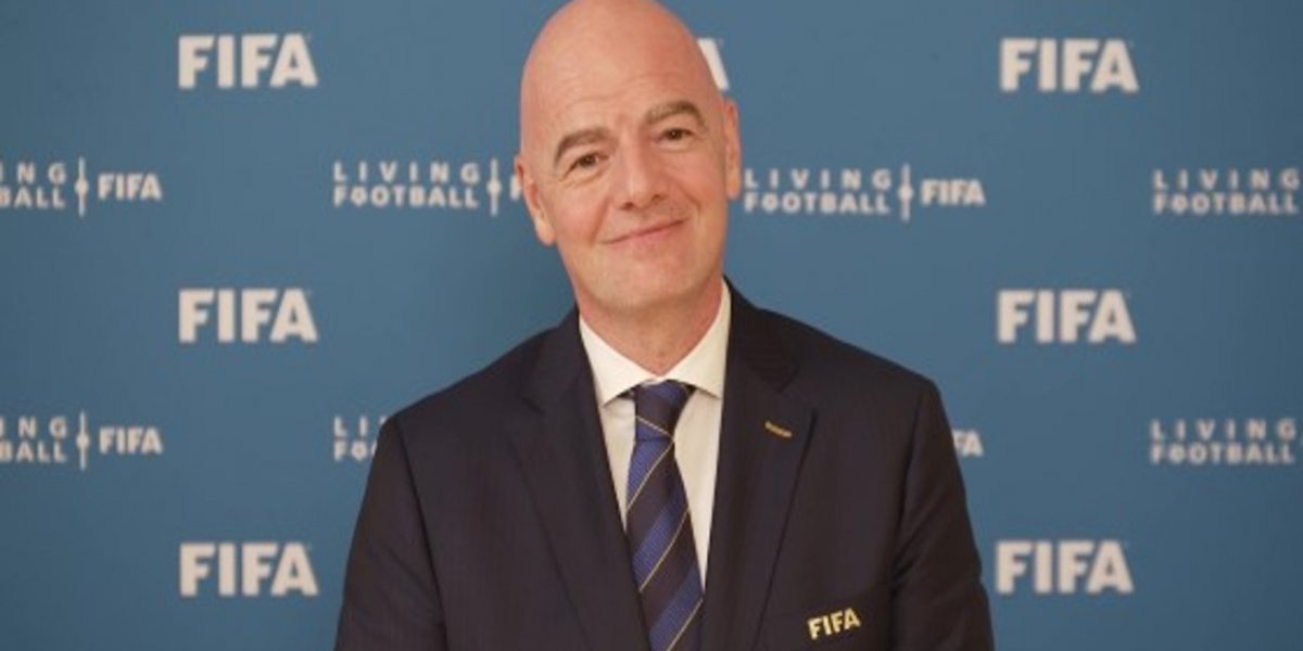 Infantino promete igualar premiação das Copas do Mundo feminina e masculina