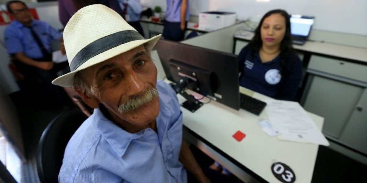 Aposentados e pensionistas têm até 31 de março para fazer prova de vida na Bahia