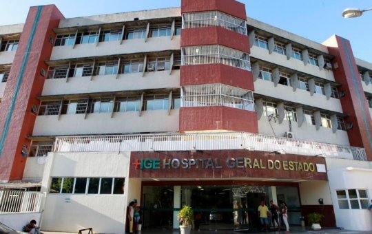 Adolescente baleado em ação policial em Massaranduba recebe alta do HGE