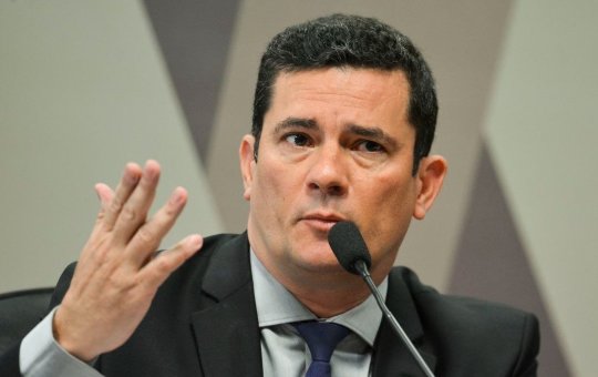 Moro tem de agradecer a Lula, diz advogado sobre descoberta de plano do PCC