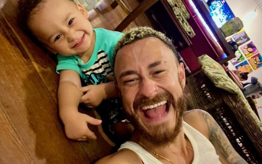 Fred compartilha reencontro com o ‘Godugo’ nas redes e encanta web