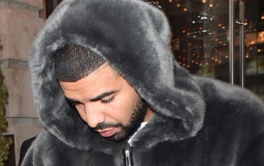 Drake cancela show no Lollapalooza e fãs pedem reembolso