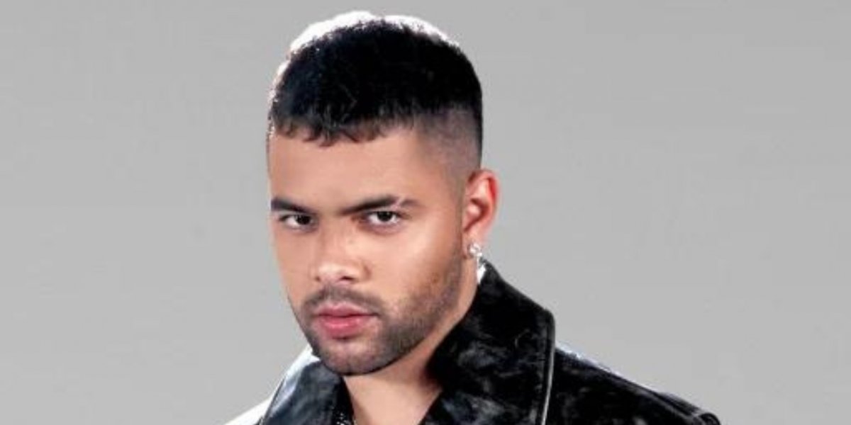 Após se declarar bissexual, Pedro Sampaio recebe ataques e responde