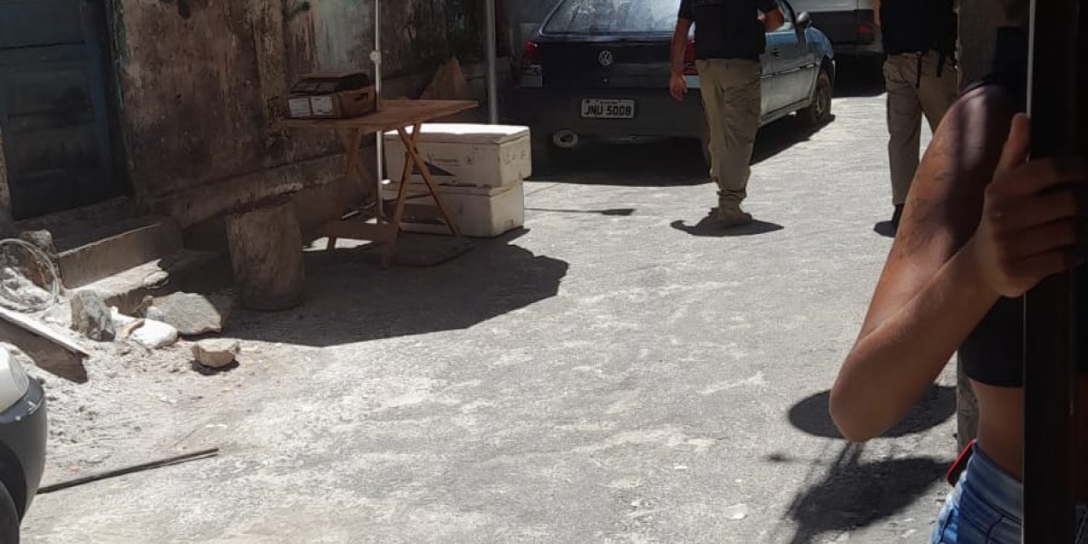 Corpo de mulher é encontrado dentro de casa no Ogunjá