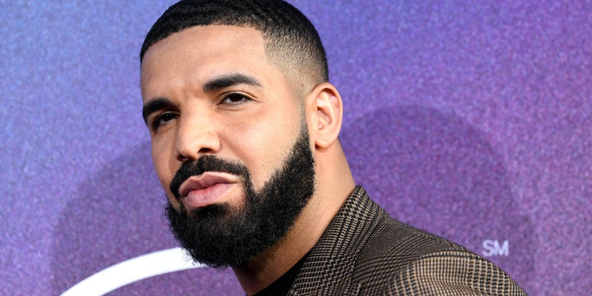 Faz o Pix, Drake: cantor precisa reembolsar o Lollapalooza após 'sumiço'