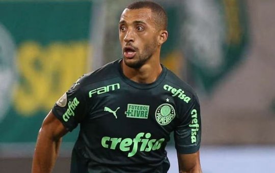 Bahia faz proposta pelo zagueiro Vitor Hugo, ex-Palmeiras