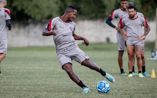 Vitória regulariza quatro novos reforços; jogadores já podem estrear na Série B