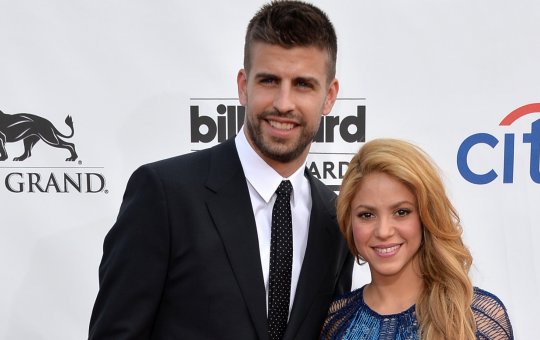 Piqué critica fãs de Shakira e web reage