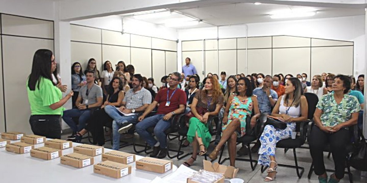 Secretaria da Saúde entrega 90 tablets aos fiscais da Vigilância Sanitária