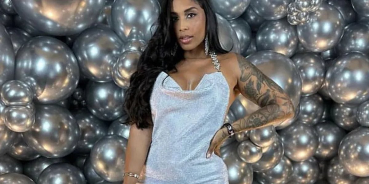 Índia Smith diz ter sido traída e desabafa: "Estava me roubado"