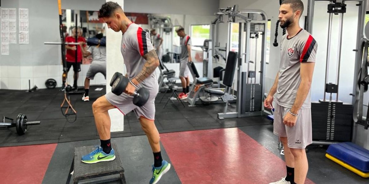 Saiu no BID: Vitória regulariza Wagner Leonardo e Giovanni Augusto