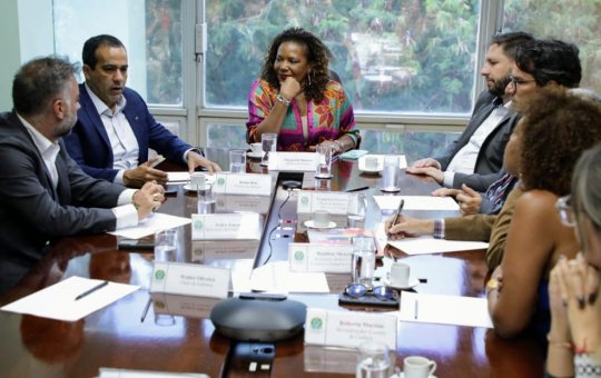 Bruno Reis se reúne com Margareth para falar de projetos no Centro Histórico