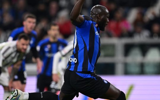 Lukaku sofre racismo de torcedores da Juventus em jogo pela Copa da Itália