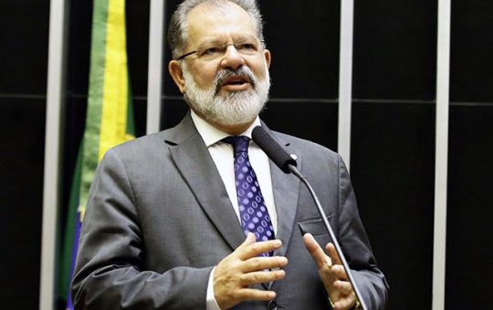 Marcelo Nilo é nomeado para emprego na prefeitura com salário de R$ 24 mil