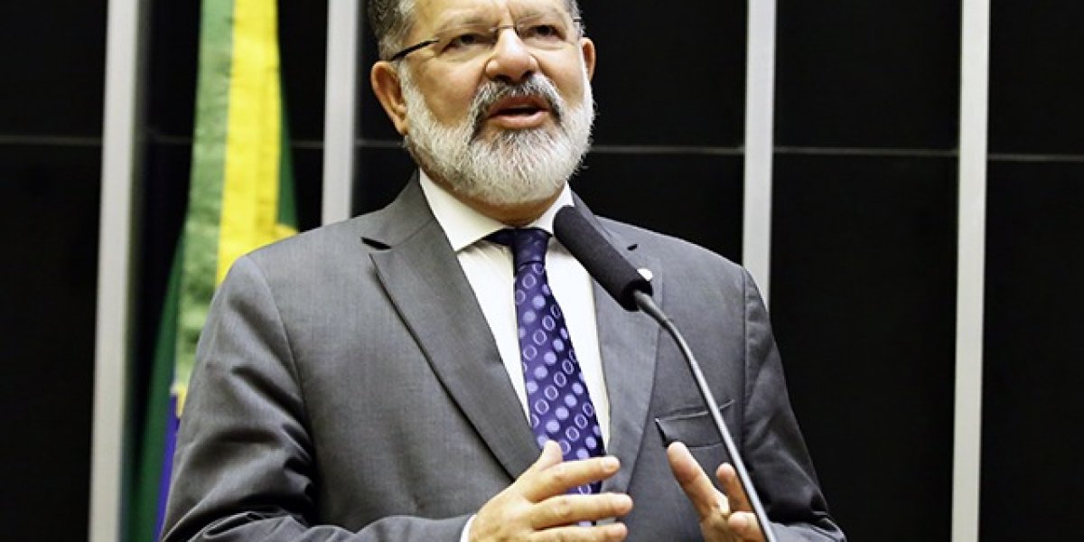 Marcelo Nilo é nomeado para emprego na prefeitura com salário de R$ 24 mil