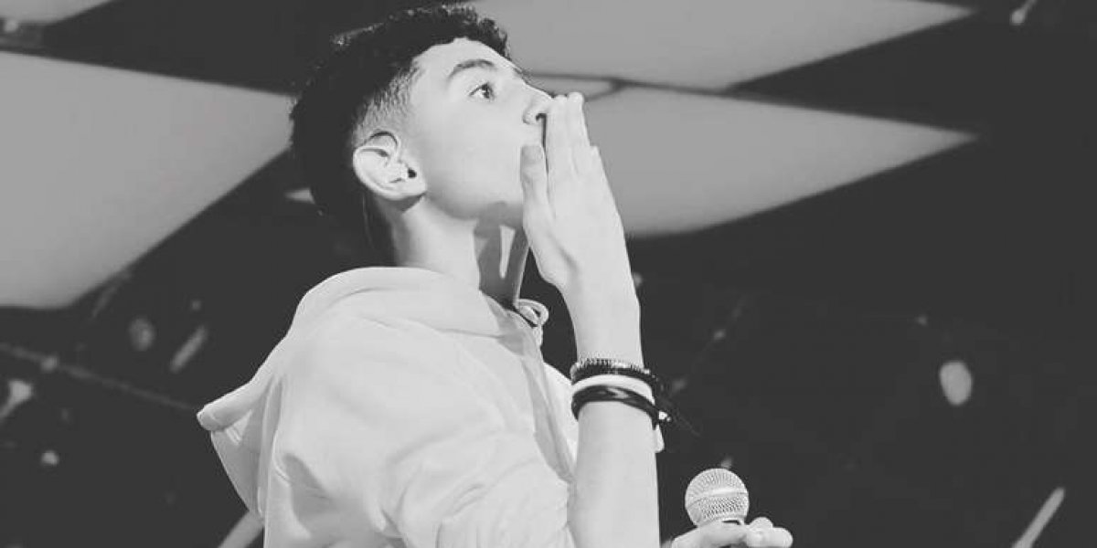 Cantor mirim Arthur Singer morre aos 13 anos