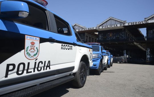 Mais de 60% das mortes cometidas por policiais no RJ não são investigadas