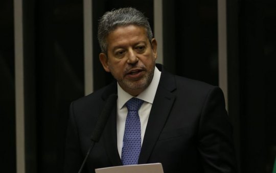 Em recuperação de cirurgia, Arthur Lira não irá para a China com Lula