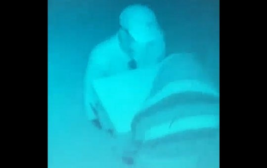 Vídeo mostra homens levando cofre da casa de Mirella Santos e Ceará; assista