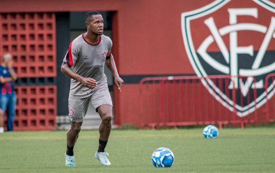 Diego Fumaça e Thiago Rodrigues estão fora da estreia do Vitória na Série B
