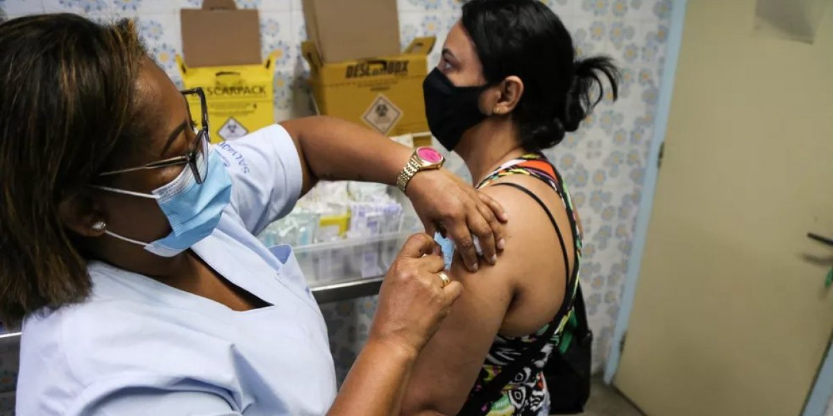 Apenas 3% do público-alvo recebeu vacina contra influenza em Salvador