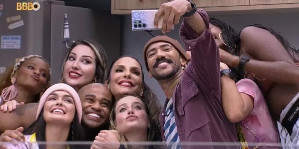Ivete Sangalo rouba a cena ao 'invadir' BBB23 e fazer tour pela casa