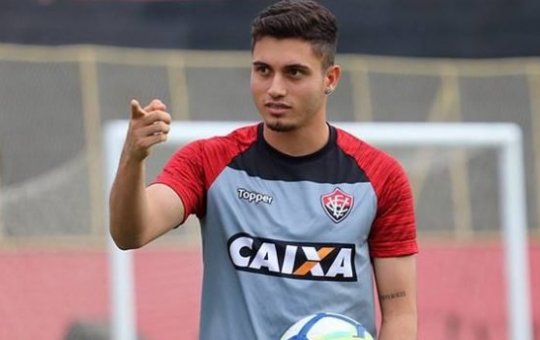 Vitória chega a um acordo e rescinde contrato com o atacante Luan Silva