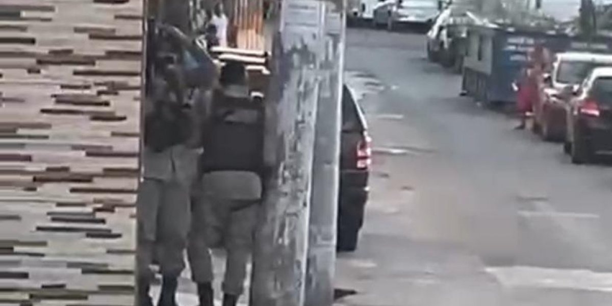 Pânico: Bandidos inavadem casa e mantém reféns em Tancredo Neves