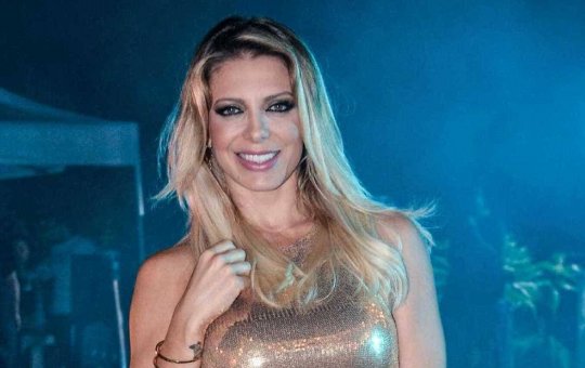 Sheila Mello posa sem roupa e enlouquece seguidores; veja